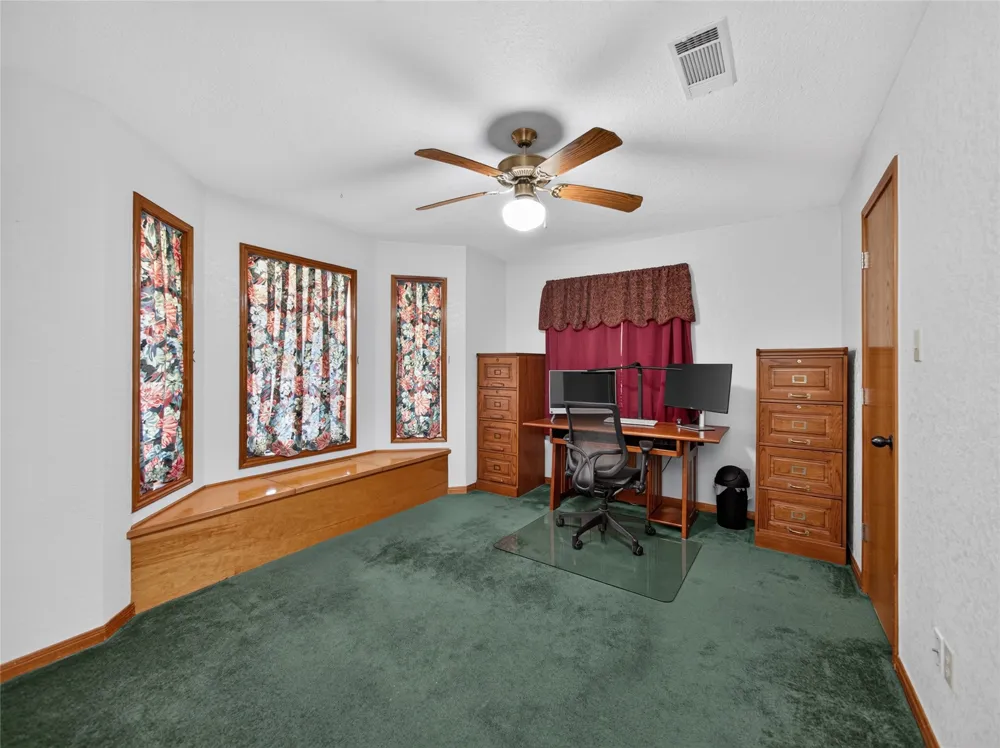 1900 County Road 130 Hutto, TX 78634