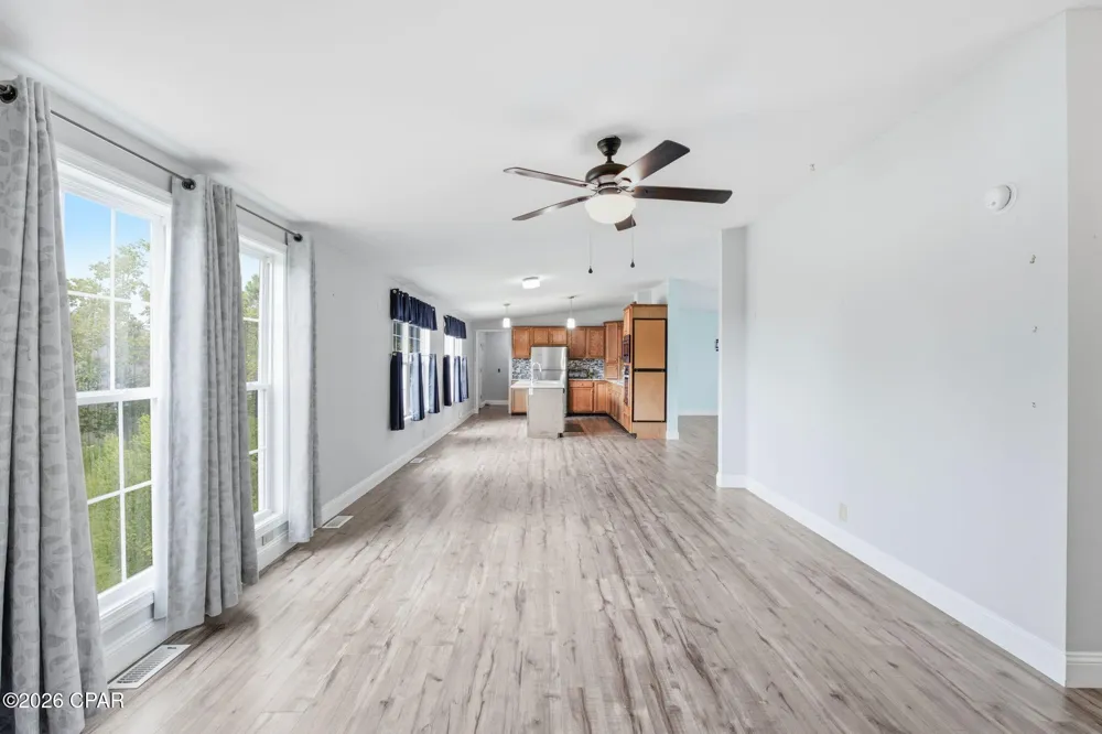 1532 Doty Circle Panama City, FL 32404