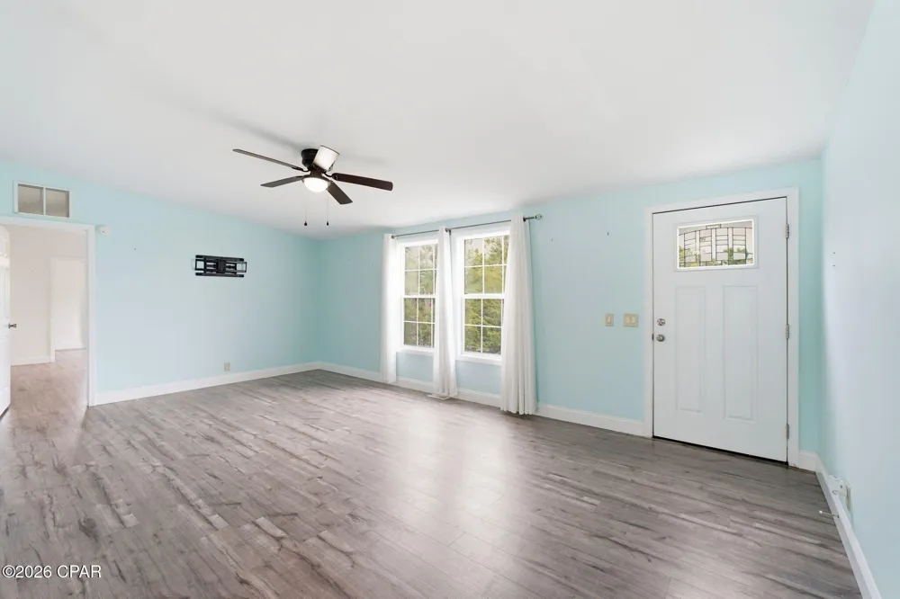 1532 Doty Circle Panama City, FL 32404