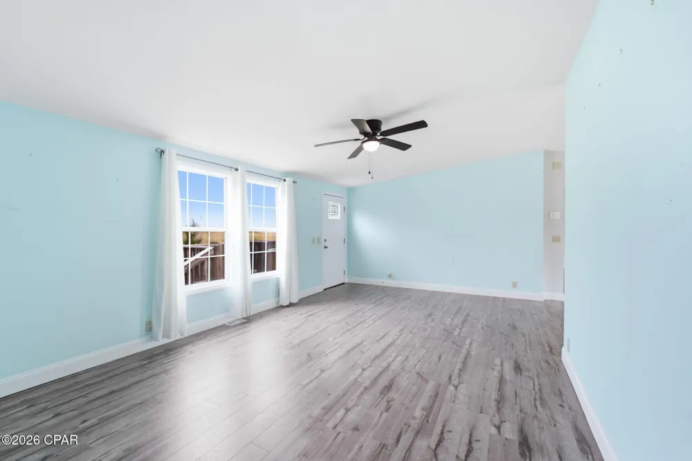 1532 Doty Circle Panama City, FL 32404