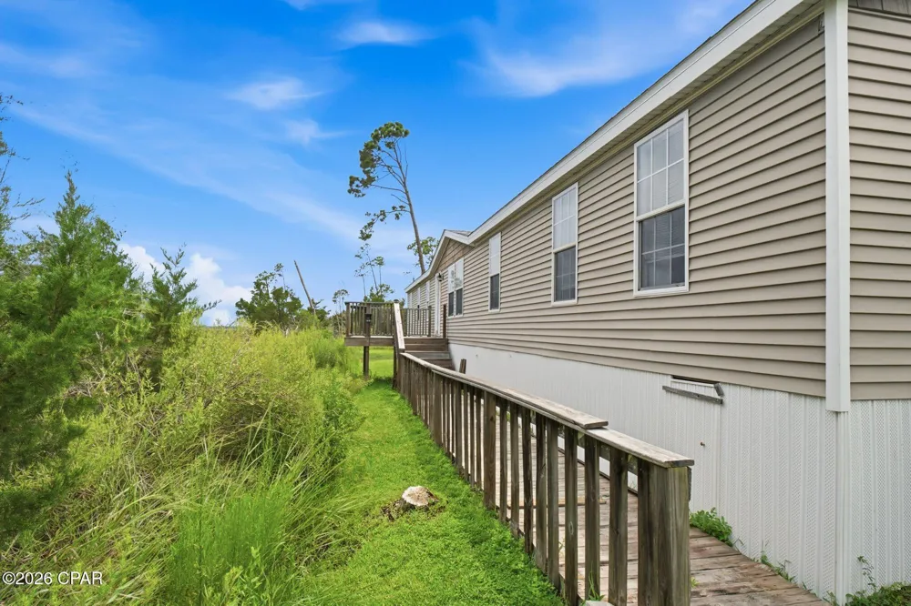 1532 Doty Circle Panama City, FL 32404