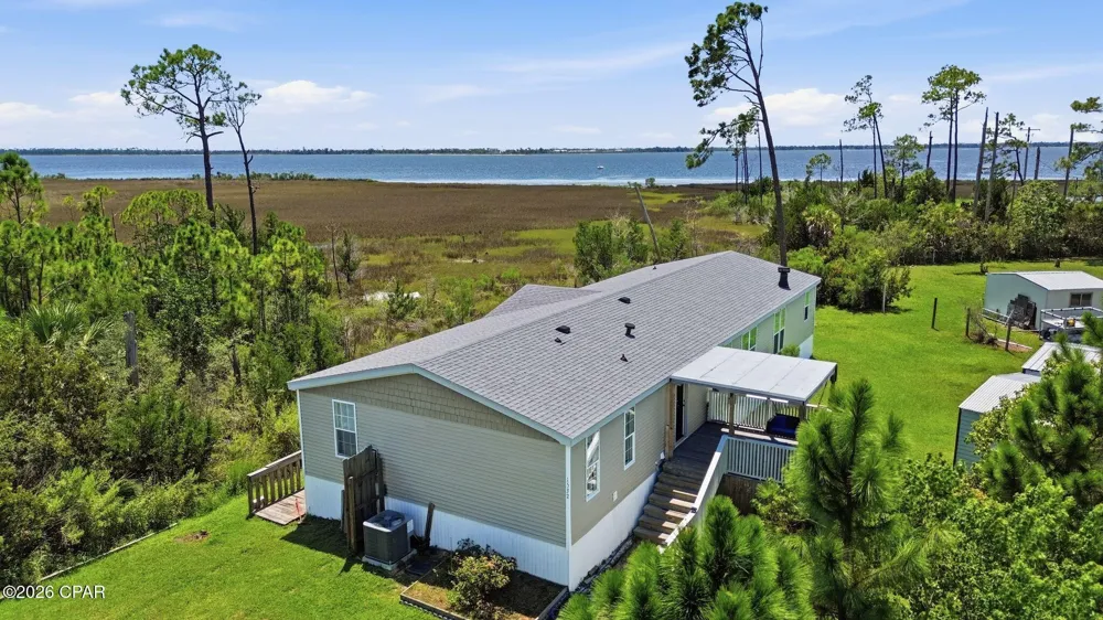 1532 Doty Circle Panama City, FL 32404