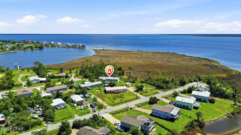 1532 Doty Circle Panama City, FL 32404