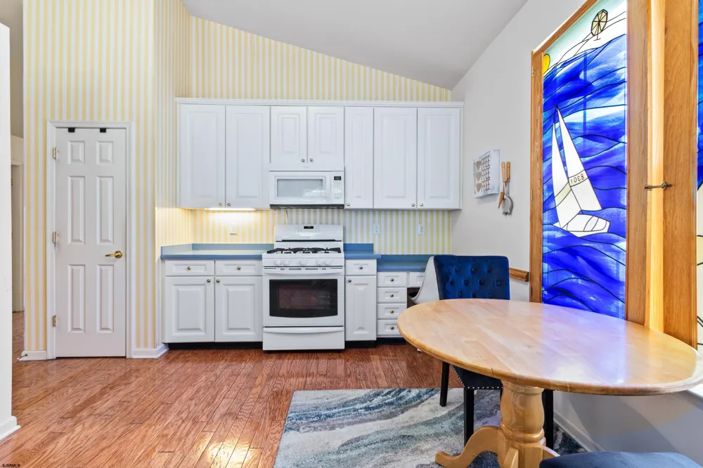 571 Chatham Way Galloway Township, NJ 08205