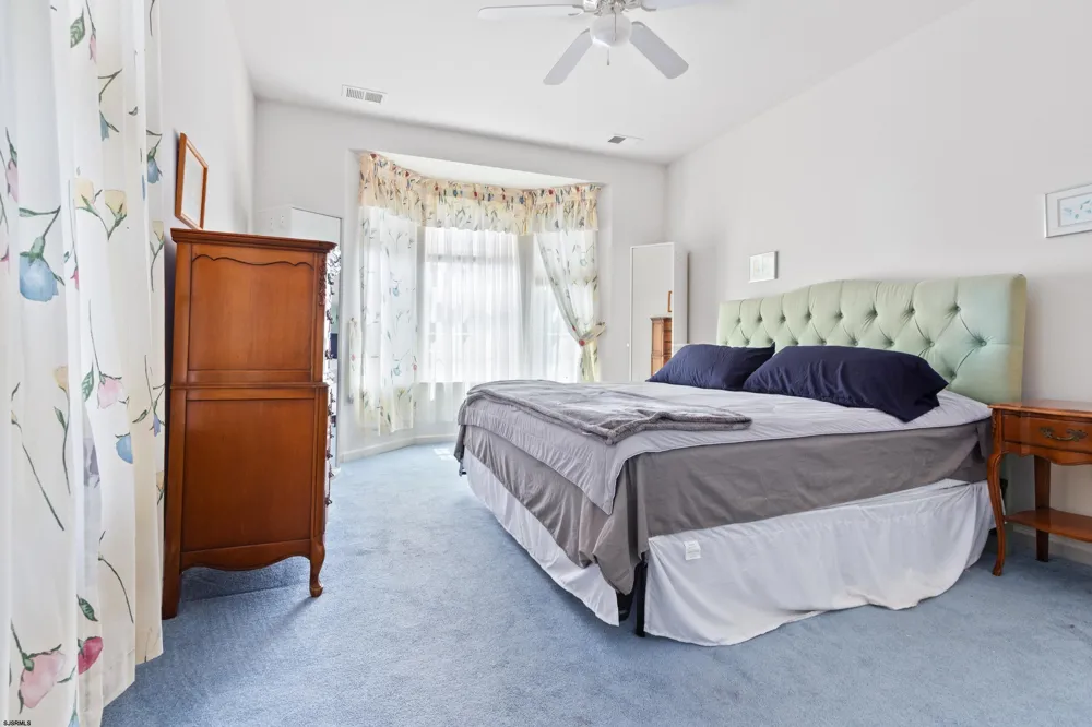 571 Chatham Way Galloway Township, NJ 08205