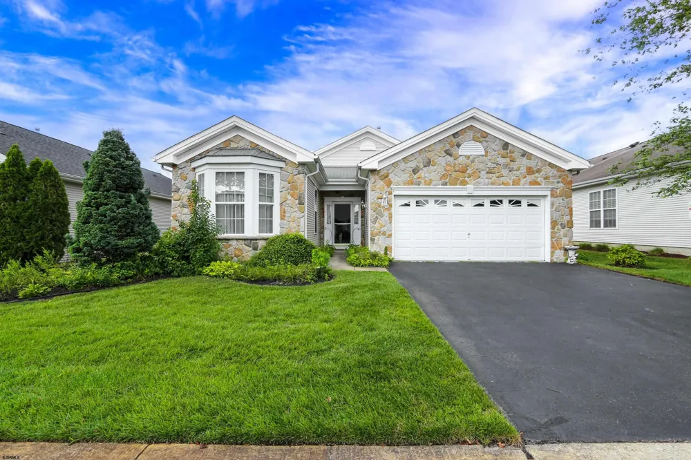 571 Chatham Way Galloway Township, NJ 08205