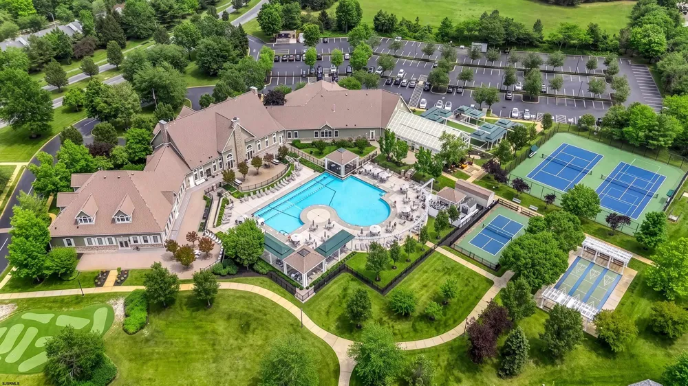 571 Chatham Way Galloway Township, NJ 08205