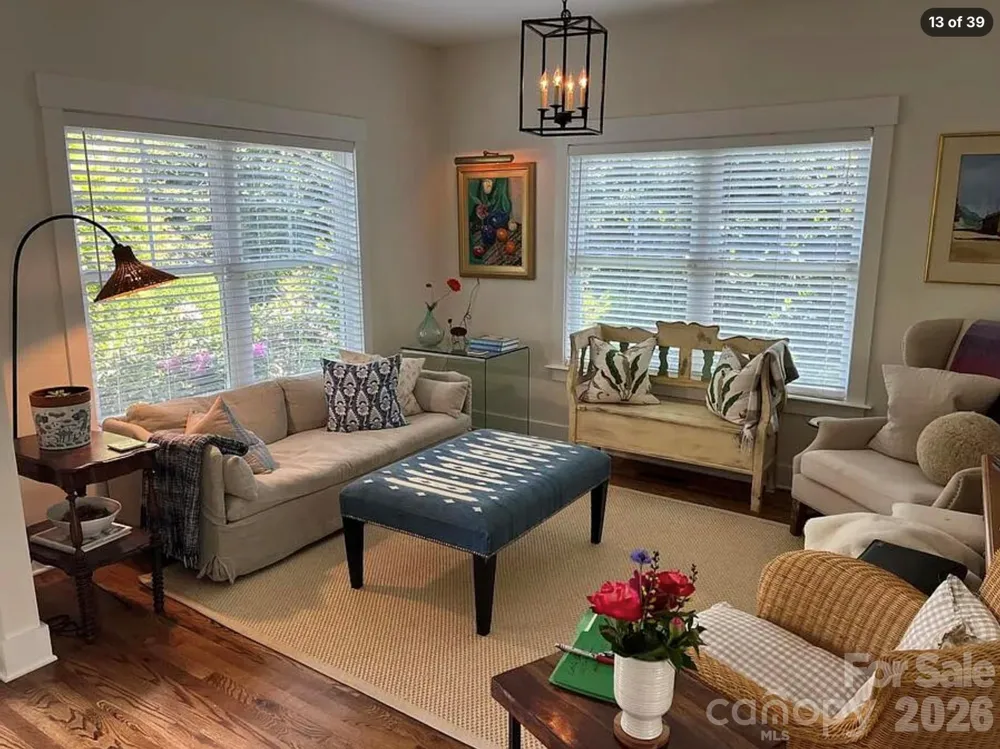 12 Twig Lane Asheville, NC 28803