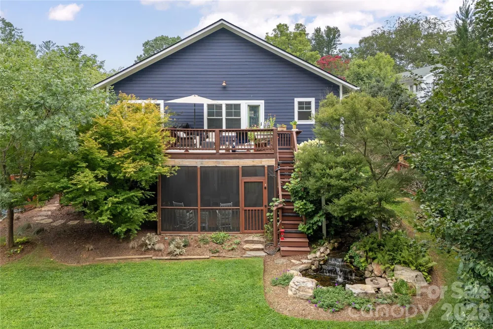 12 Twig Lane Asheville, NC 28803