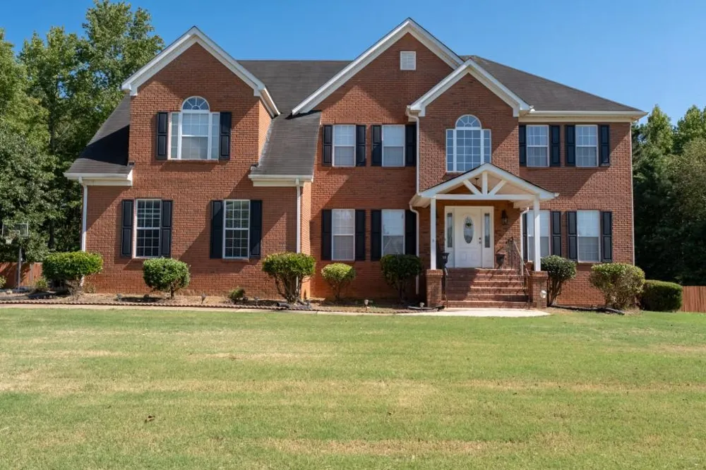 125 Travis Trail Fayetteville, GA 30215