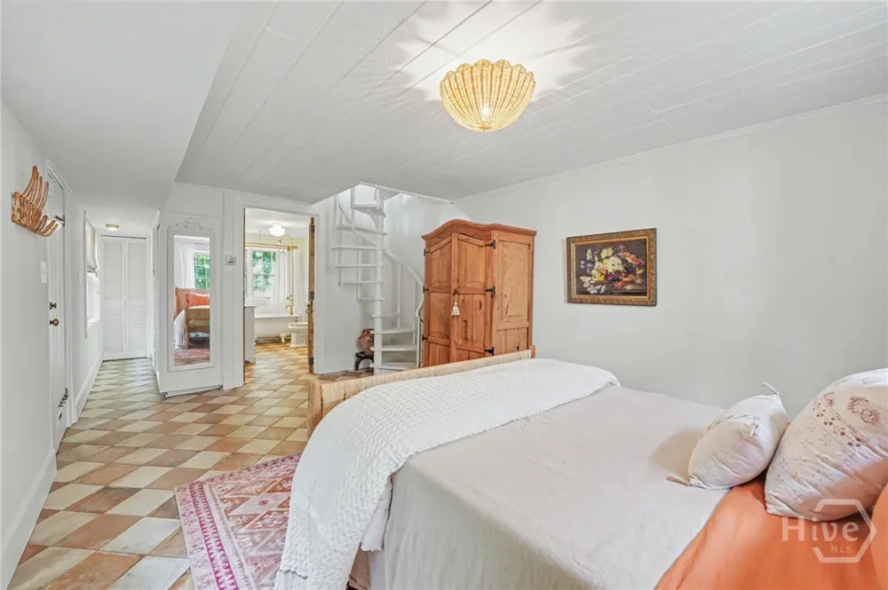 308 E Liberty Street E Savannah, GA 