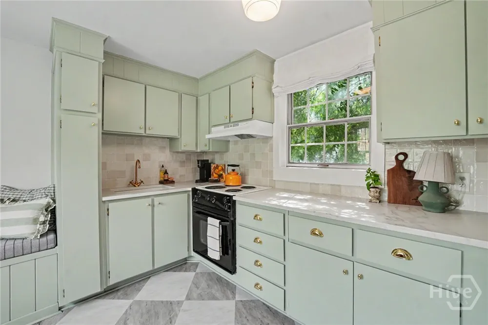 308 E Liberty Street E Savannah, GA 