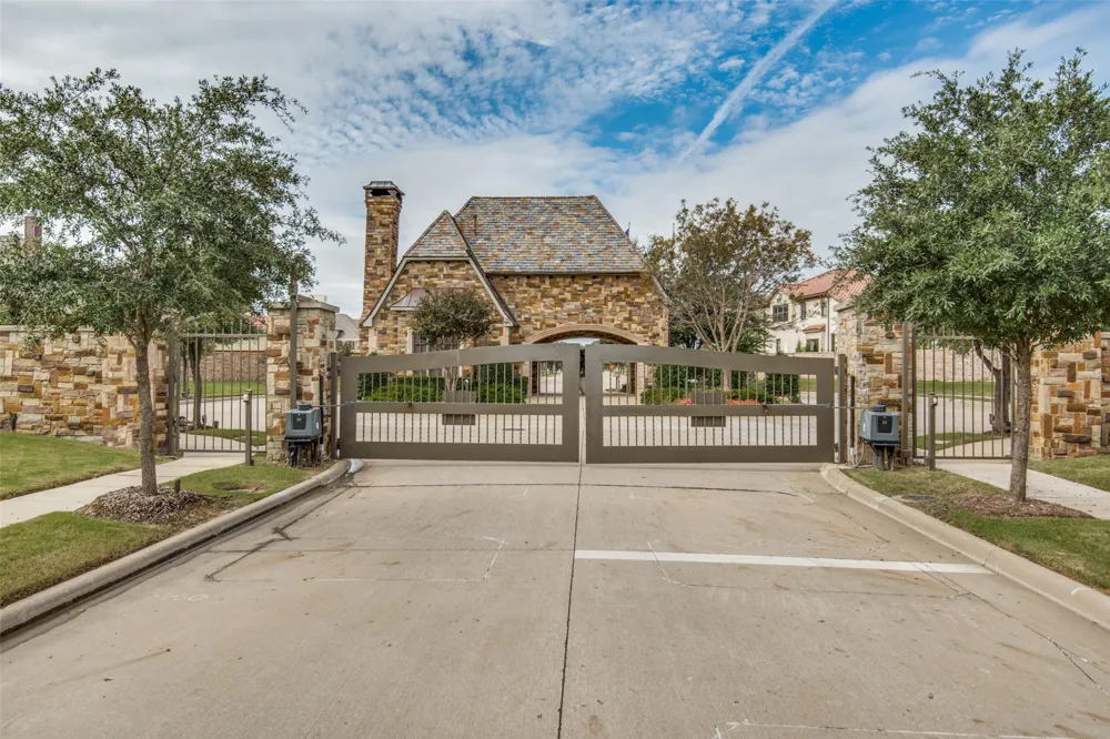 5101 Kentwood Drive McKinney, TX 75070
