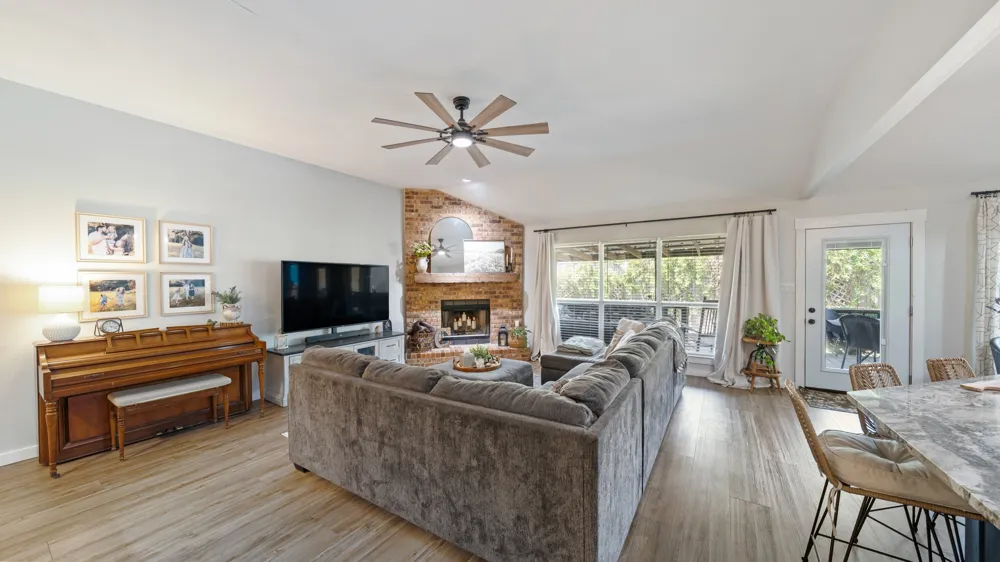 362 River Oaks Lane Canton, TX 75103