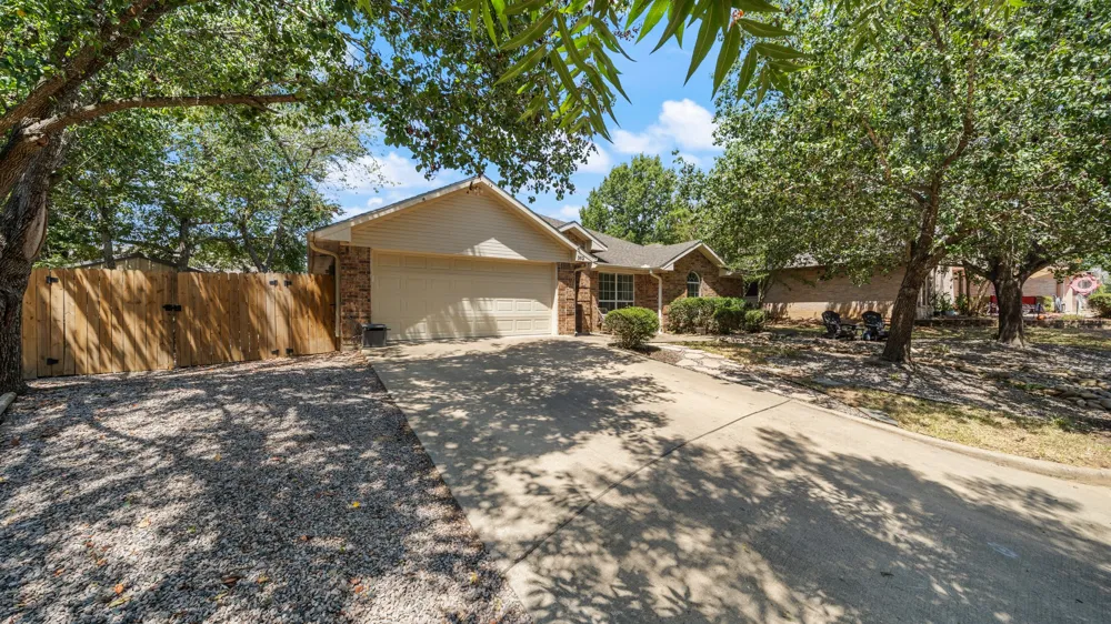 362 River Oaks Lane Canton, TX 75103