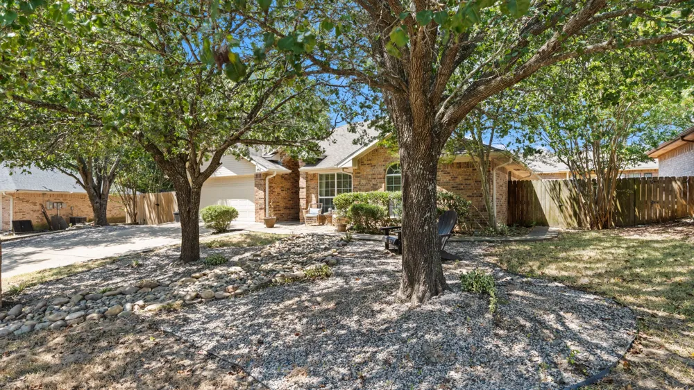 362 River Oaks Lane Canton, TX 75103