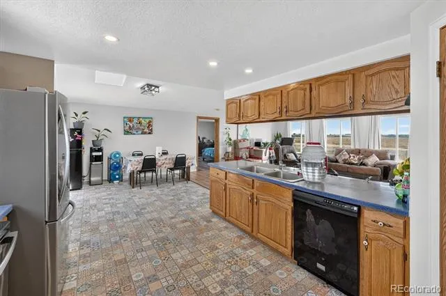 32189 County Road 16 Keenesburg, CO 80643
