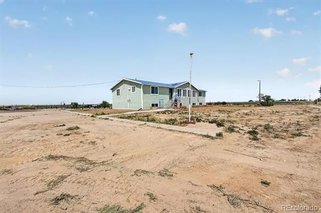 32189 County Road 16 Keenesburg, CO 80643