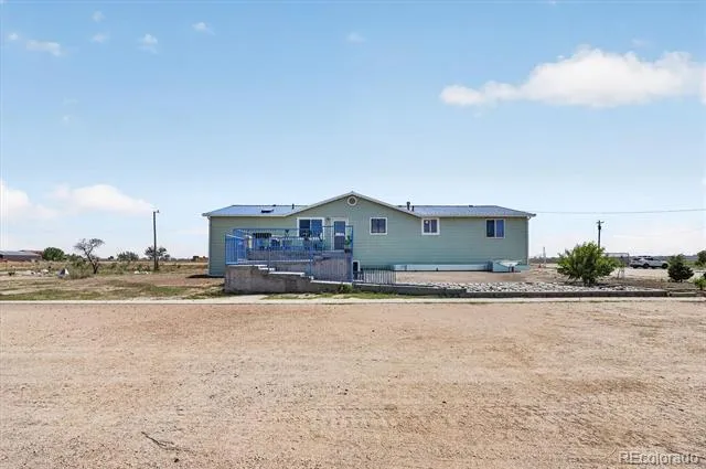 32189 County Road 16 Keenesburg, CO 80643