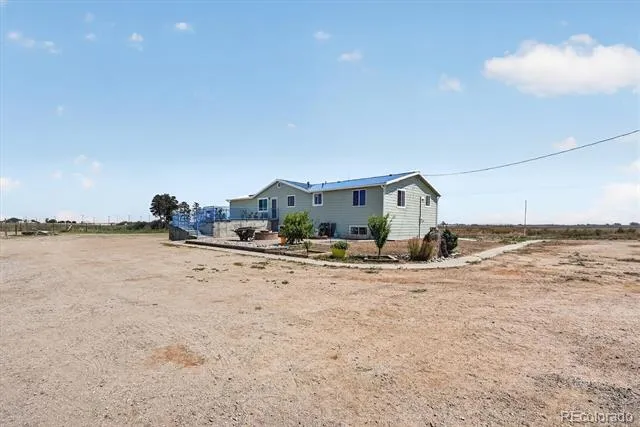 32189 County Road 16 Keenesburg, CO 80643
