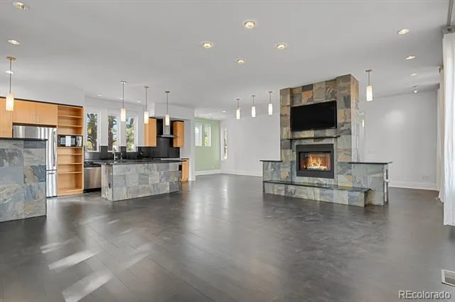 1639 Buttercup Road Elizabeth, CO 80107