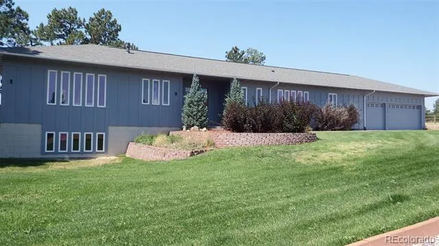 1639 Buttercup Road Elizabeth, CO 80107