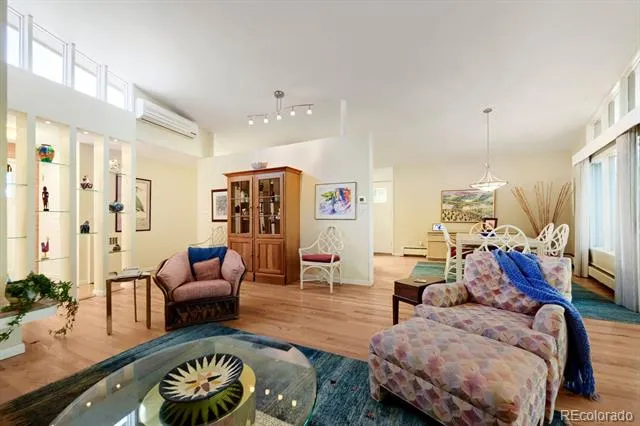 325 Mohawk Drive Boulder, CO 80303