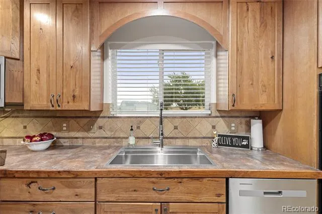 29240 E 162nd Avenue Brighton, CO 80603