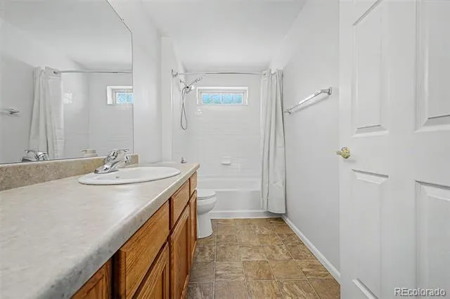 2551 S Bahama Circle #D Aurora, CO 80013