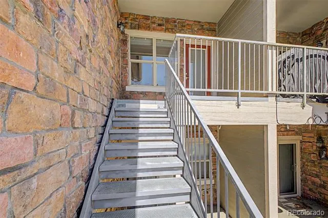2551 S Bahama Circle #D Aurora, CO 80013