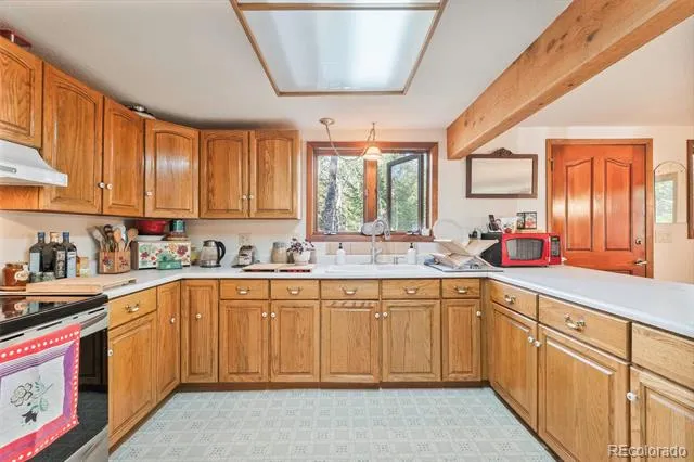100 Raptor Point Road Golden, CO 80403