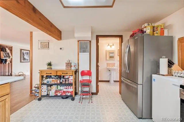 100 Raptor Point Road Golden, CO 80403