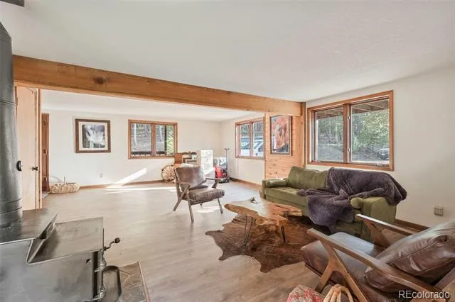 100 Raptor Point Road Golden, CO 80403