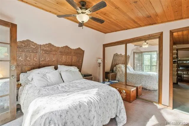 100 Raptor Point Road Golden, CO 80403