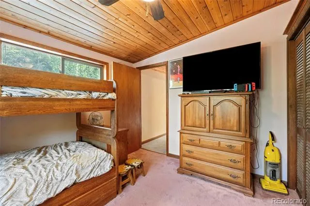 100 Raptor Point Road Golden, CO 80403