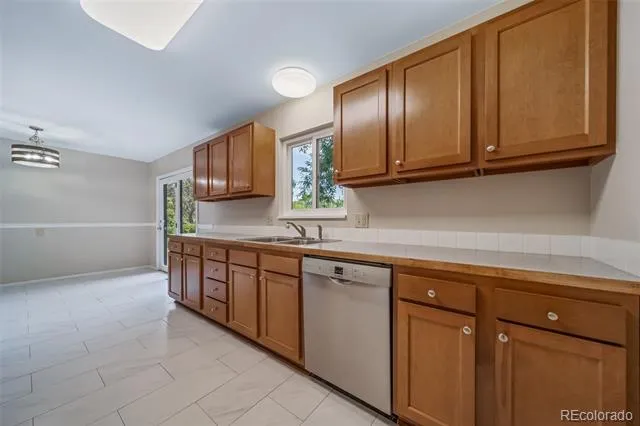 2421 Tamarac Drive Fort Collins, CO 80521