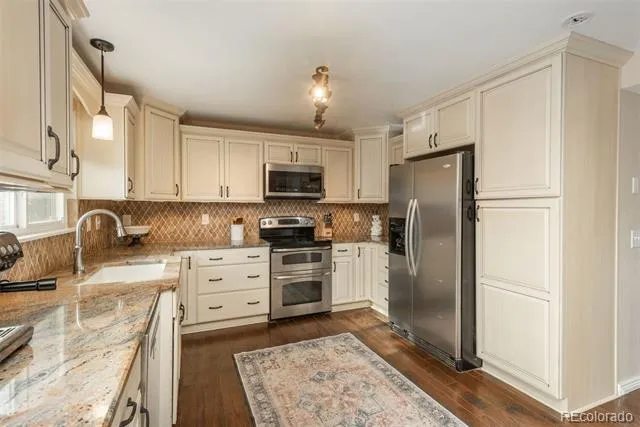 5295 S Liverpool Way Centennial, CO 80015