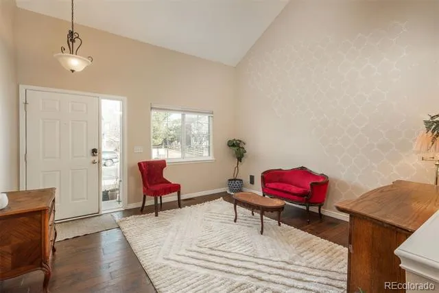 5295 S Liverpool Way Centennial, CO 80015