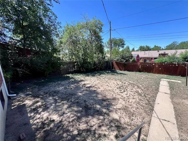 1466 E 111th Place Northglenn, CO 80233