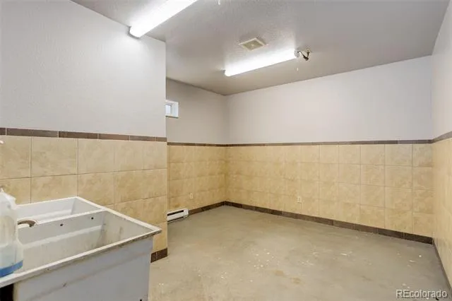 5320 Cook Street Denver, CO 80216