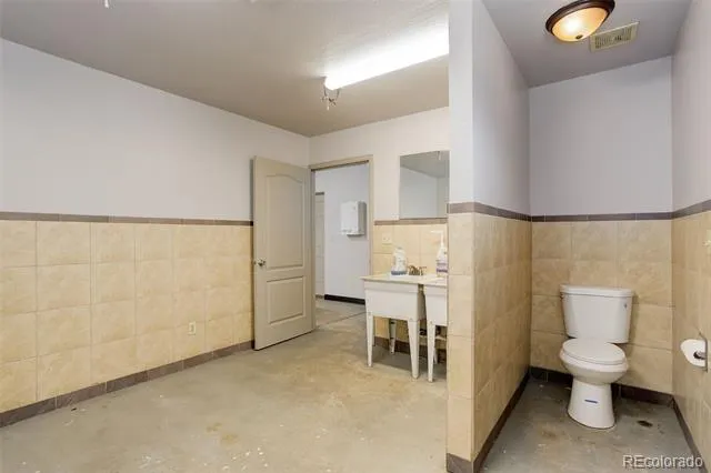 5320 Cook Street Denver, CO 80216