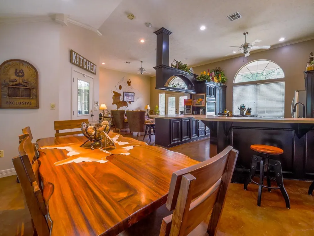 202 Jack White Road Livingston, TX 77351