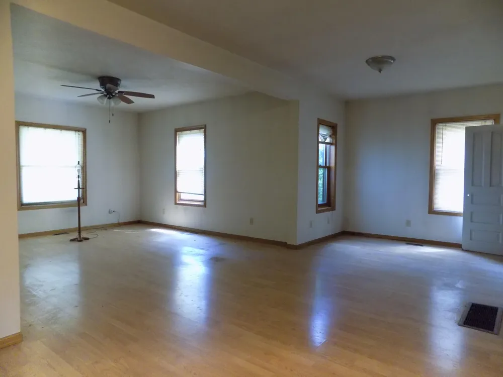 166 West Street Coloma, MI 49038