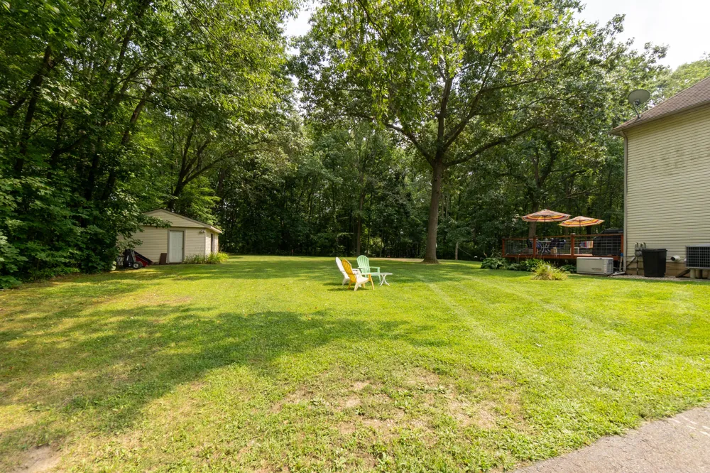 2589 Fisk Road Howell, MI 48843