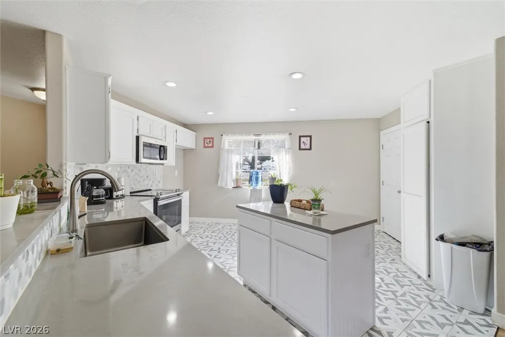 2780 W Simkins Road Pahrump, NV 89060