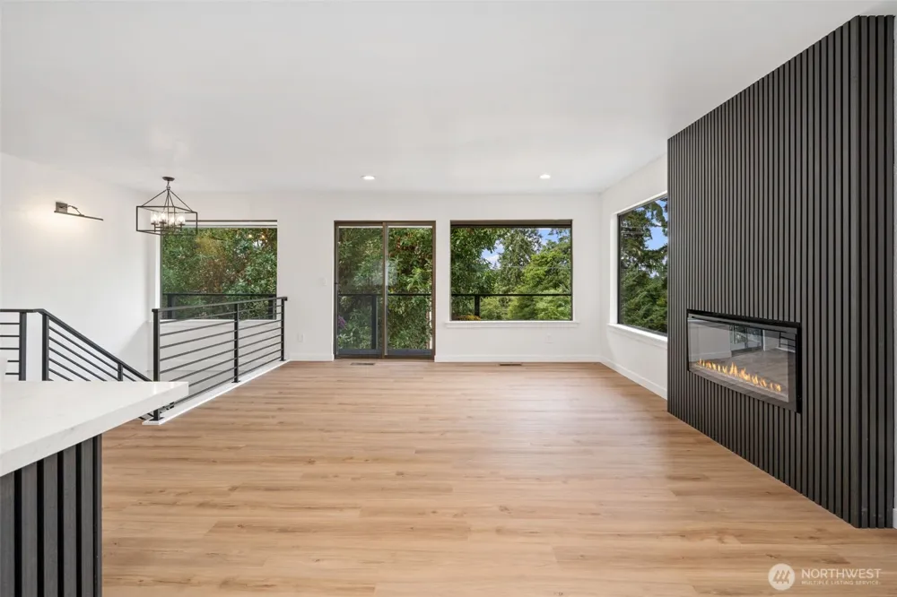 4808 E La Salle Street Port Orchard, WA 98366