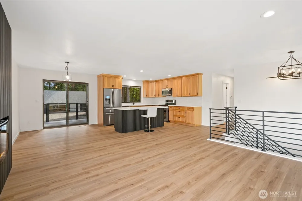 4808 E La Salle Street Port Orchard, WA 98366