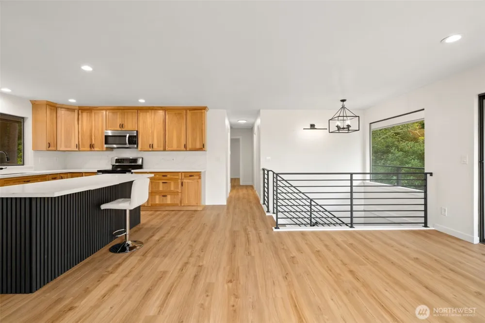 4808 E La Salle Street Port Orchard, WA 98366