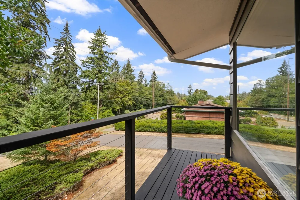 4808 E La Salle Street Port Orchard, WA 98366