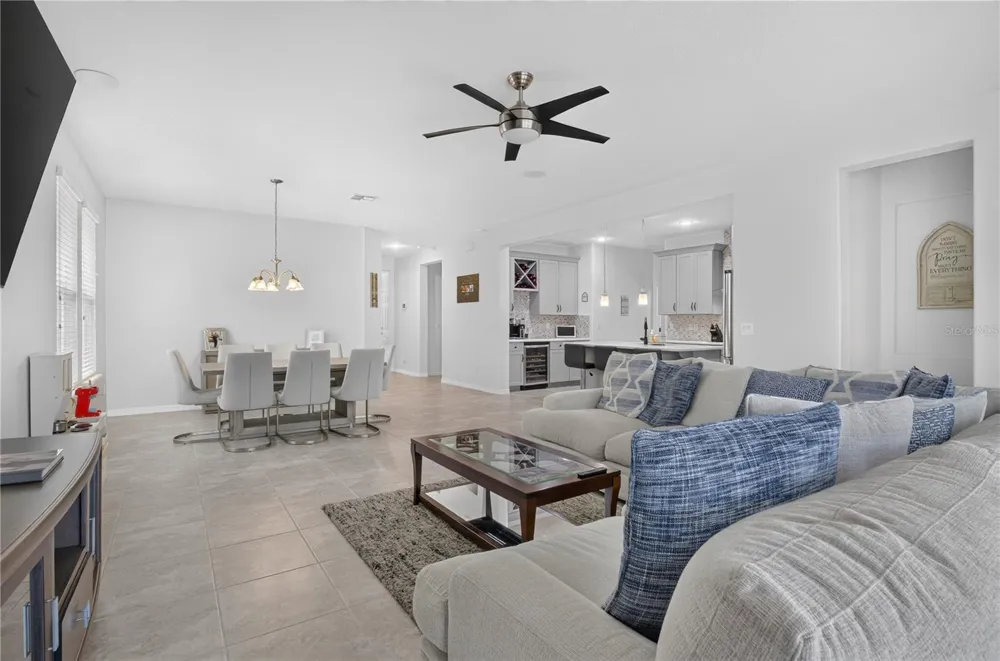 8163 CORKFIELD AVENUE Orlando, FL 32832